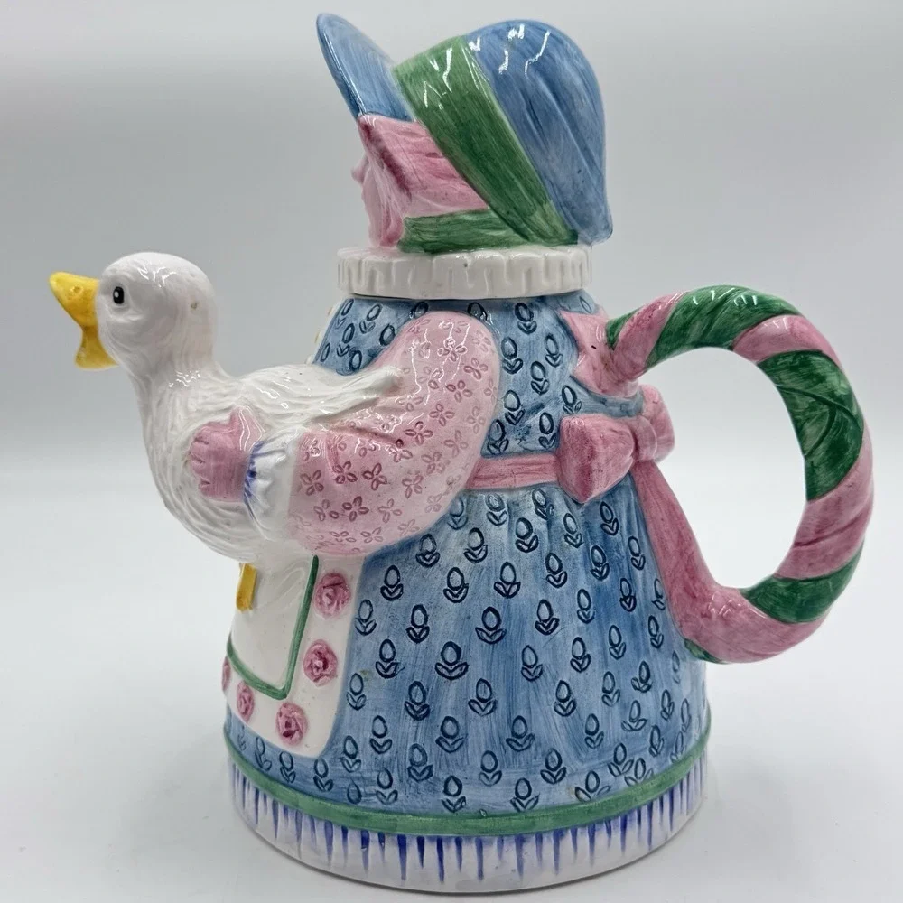 CottageCore Mother Goose Tea Pot by Shafford Tempest 1986 Woman & Duck GrannyCor